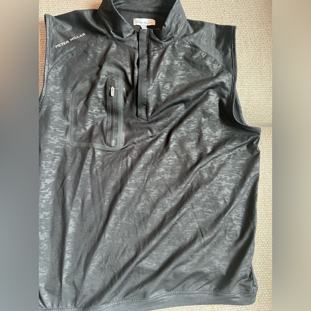 PETER MILLAR
Forge Camo Performance Men's Golf Quarter Zip Vest